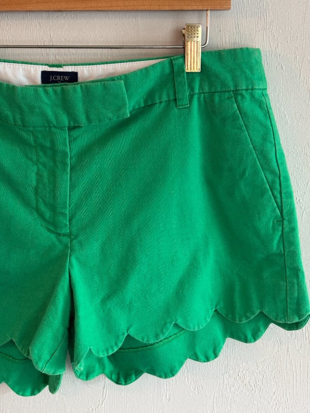J. Crew Green Linen Blend Scalloped Hem Shorts Women's Size 10 Casual Wear - Picture 4 of 15